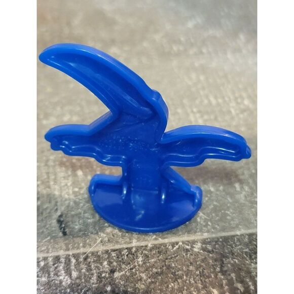 McDonald's 2021 Disney blue bird parrot toy figure - Picture 3 of 4